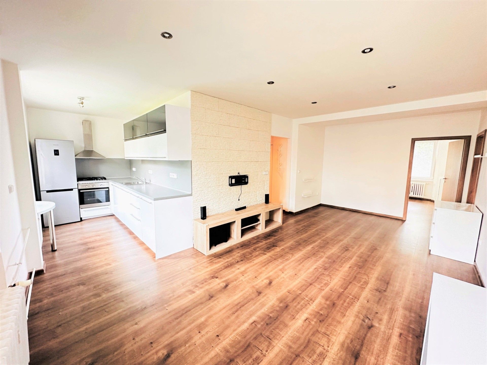 Pronájem bytu 3+kk 63 m² - foto 5