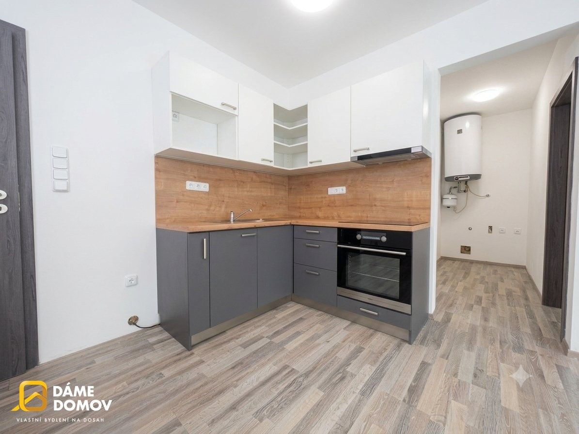 Pronájem bytu 3+kk 63 m² - foto 5