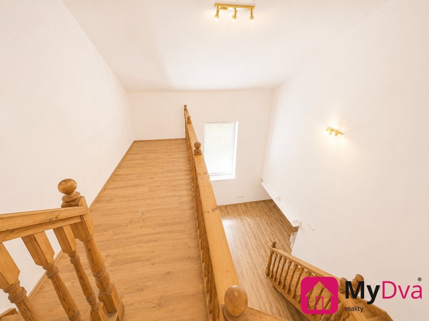 Pronájem bytu 2+1 57 m² - foto 3