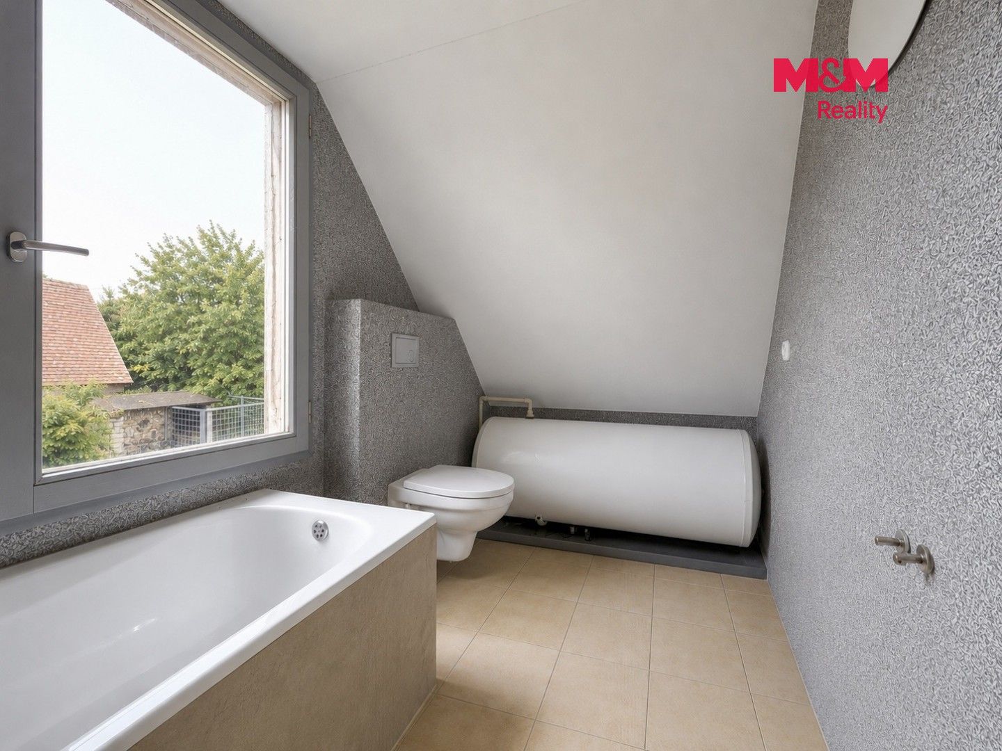 Prodej domu 320 m² - foto 34