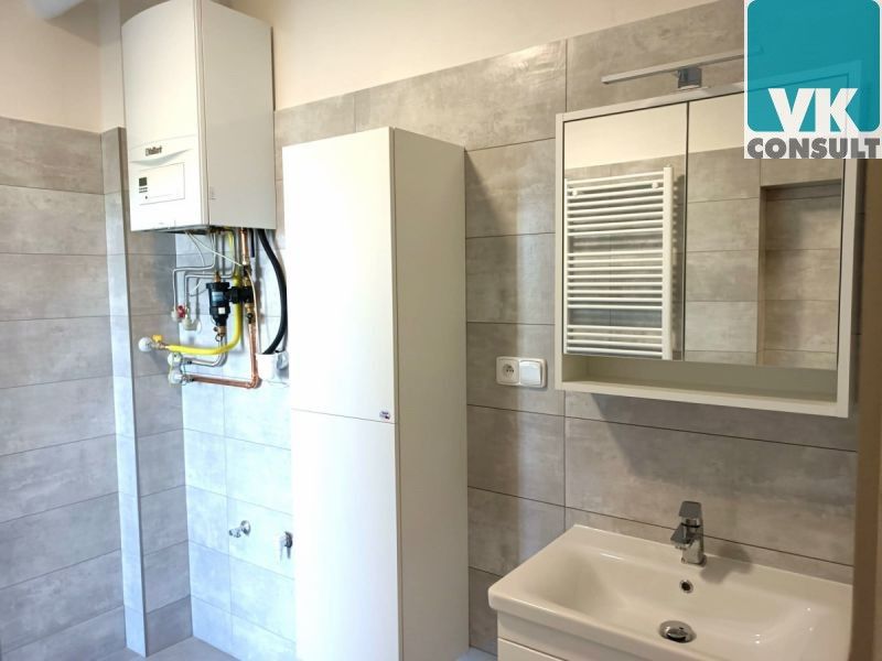 Pronájem bytu 2+kk 74 m² - foto 8