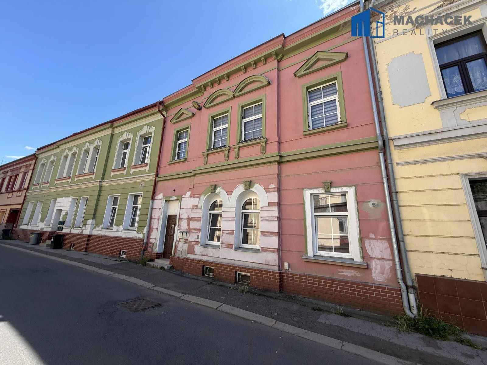 Pronájem bytu 1+kk 52 m² - foto 8