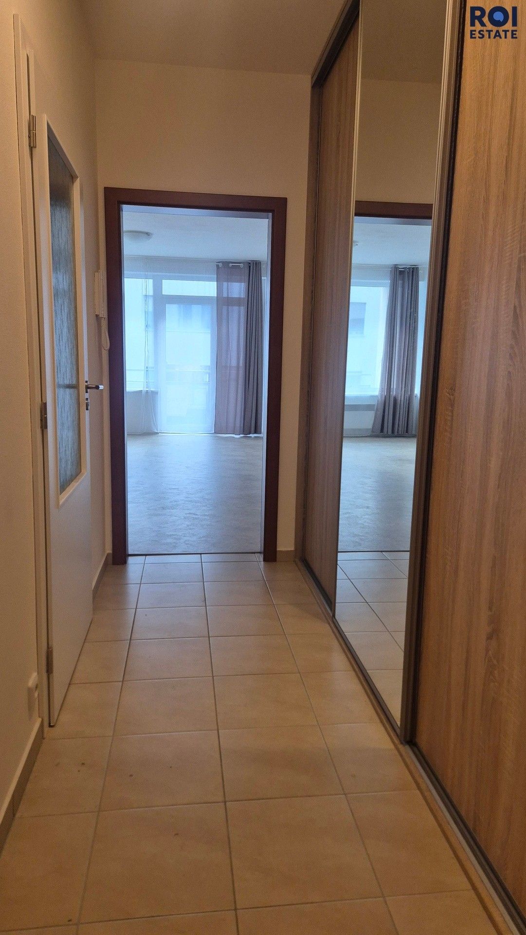 Pronájem bytu 1+kk 41 m² - foto 4