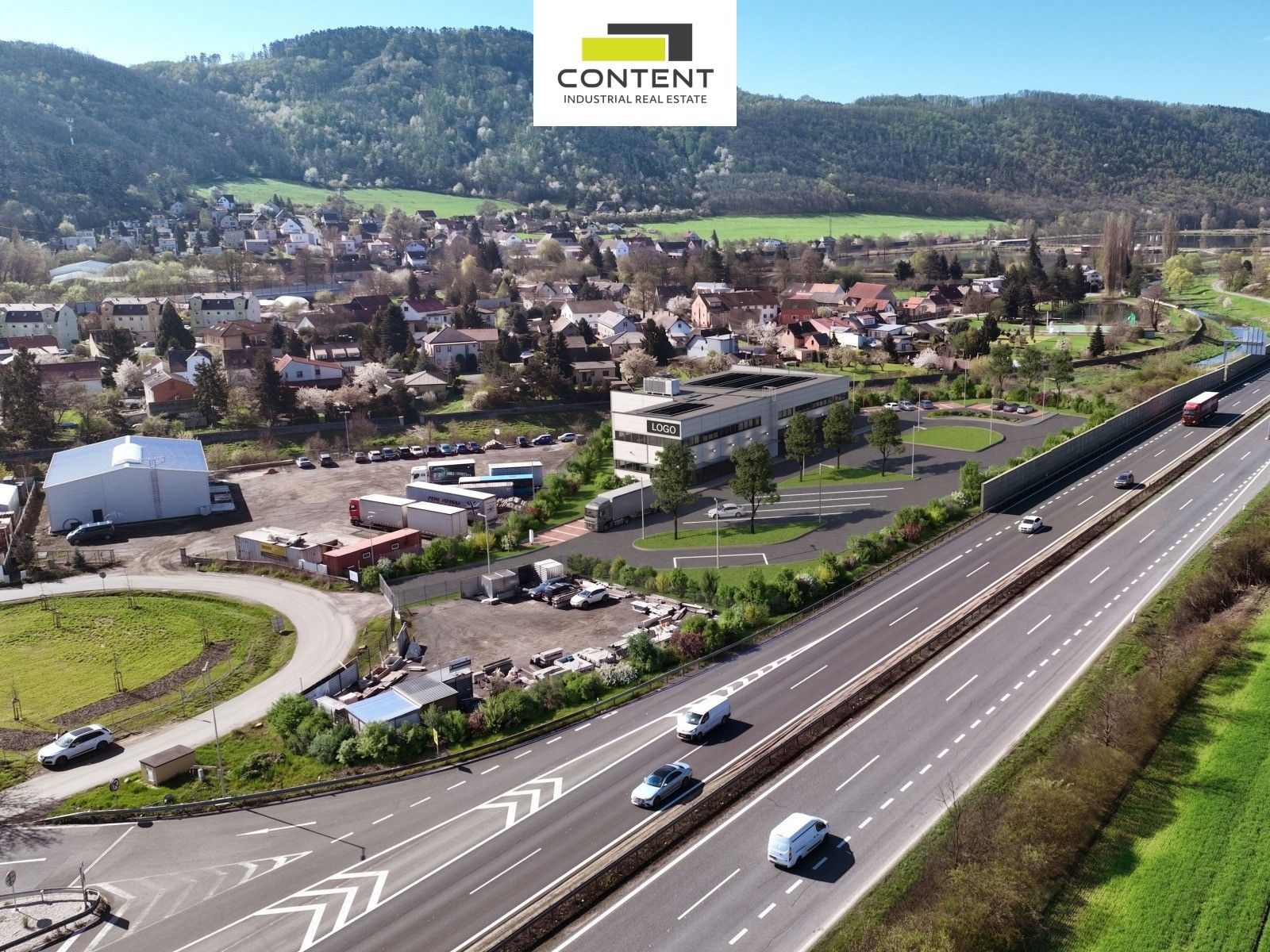 Pronájem komerčního prostoru 1850 m² - foto 6