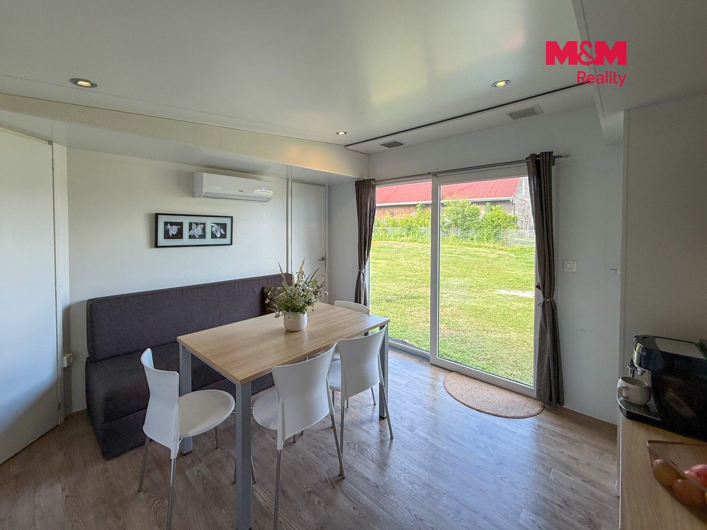 Prodej nemovitosti 32 m² - foto 19