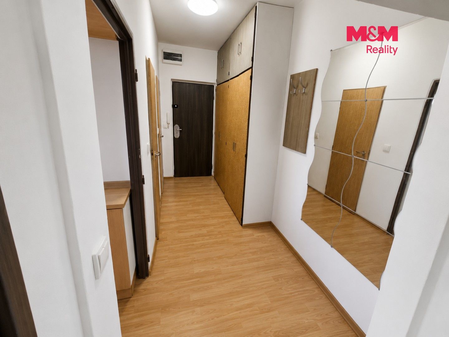 Pronájem bytu 2+1 53 m² - foto 11