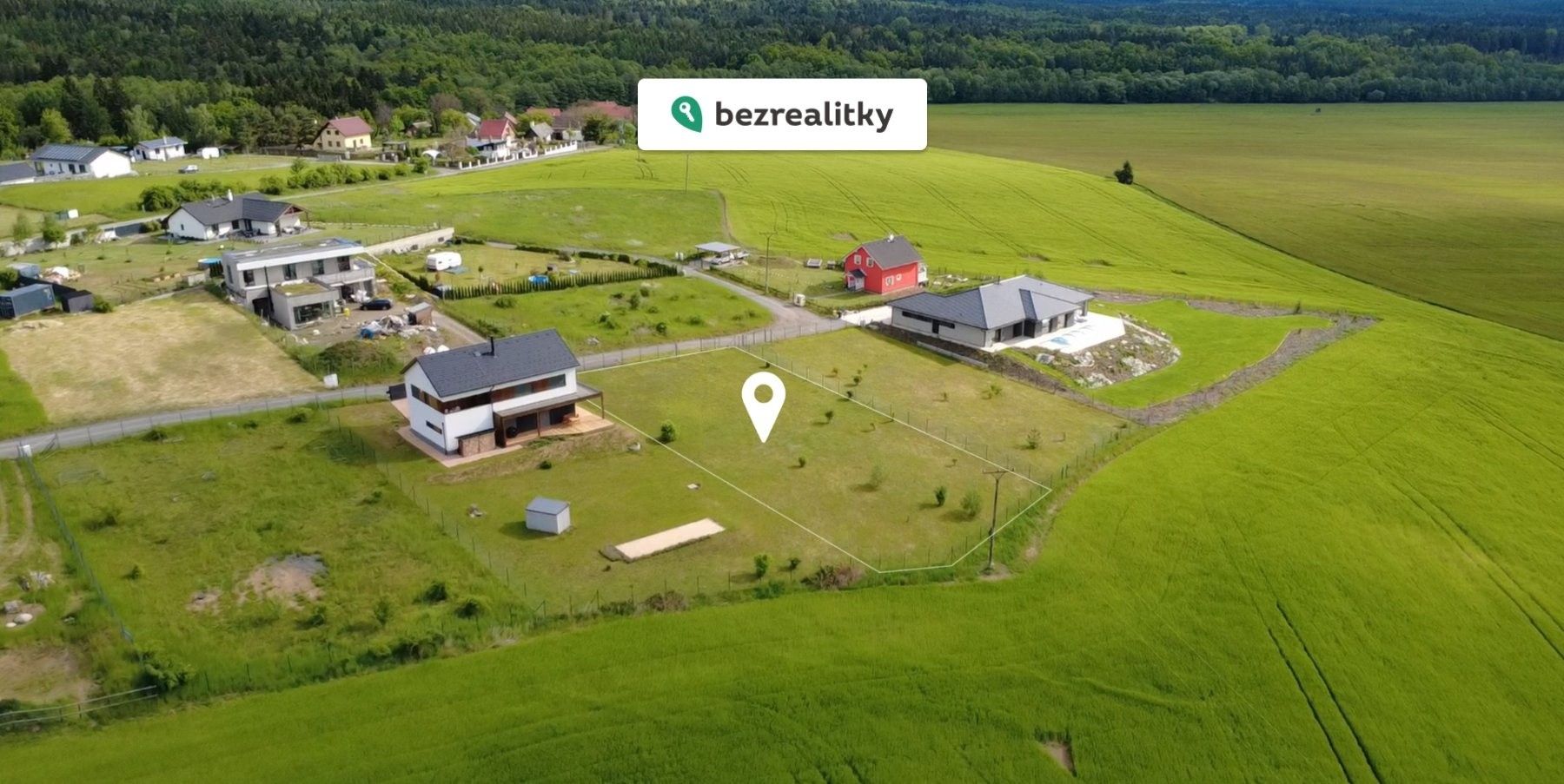 Prodej pozemku 1565 m² - foto 1