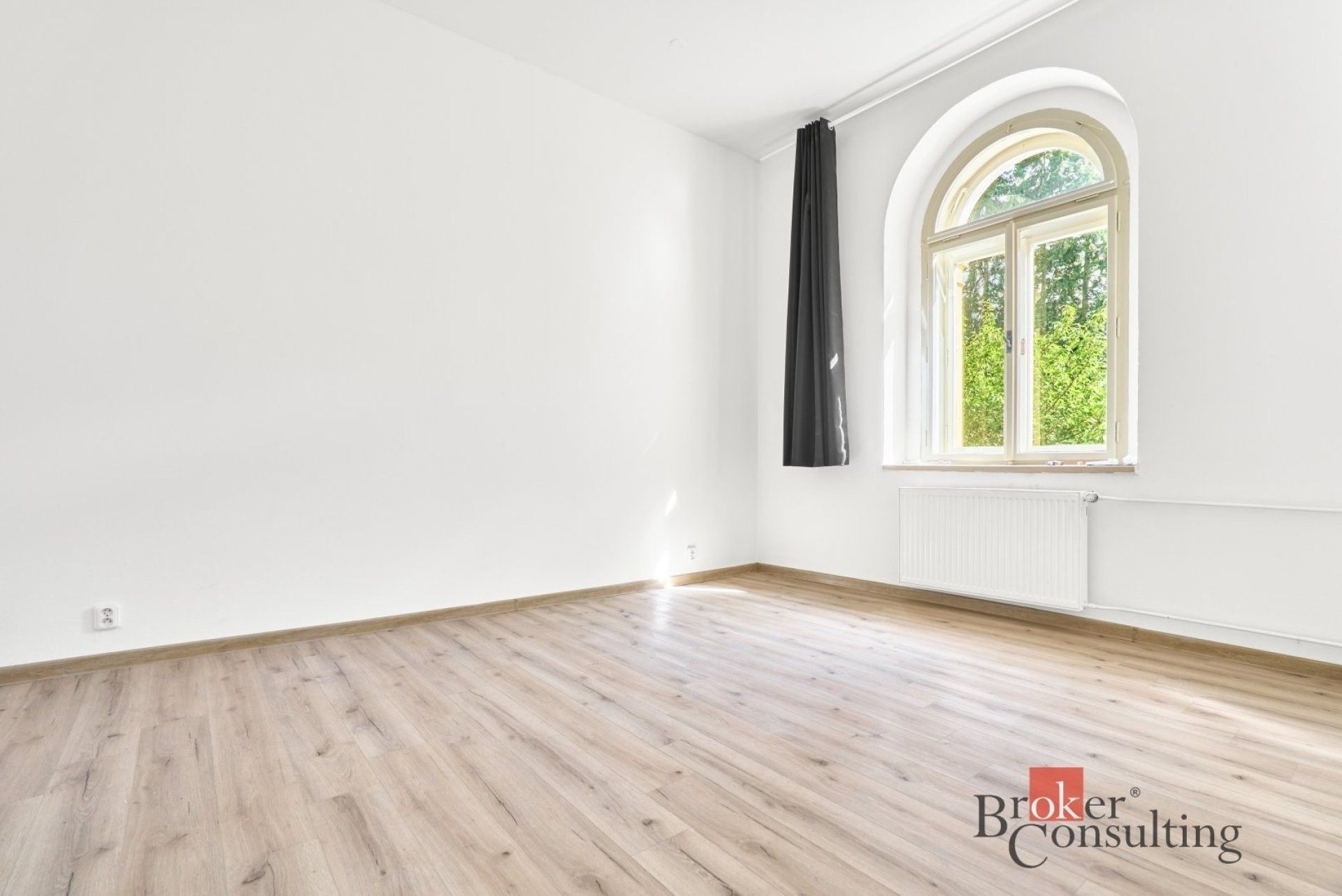 Prodej komerčního prostoru 750 m² - foto 6
