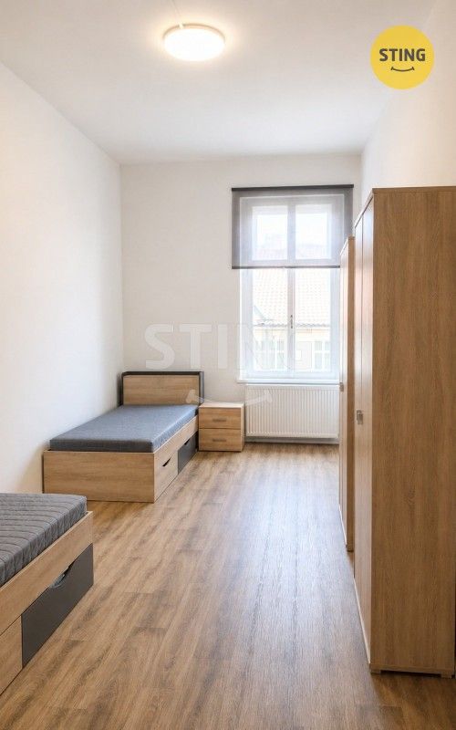 Pronájem bytu 5+1 157 m² - foto 3