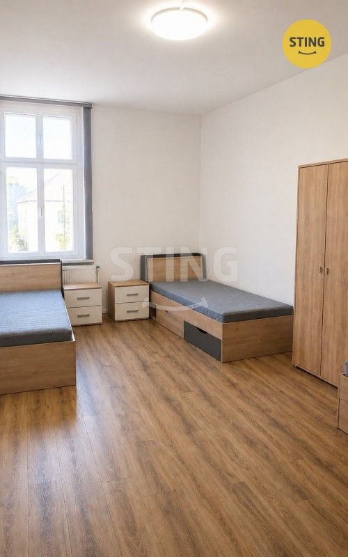 Pronájem bytu 5+1 157 m² - foto 4