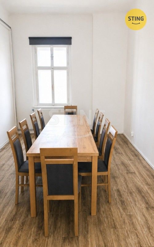 Pronájem bytu 5+1 157 m² - foto 29