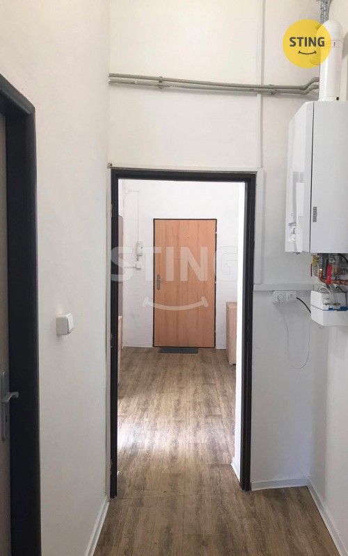 Pronájem bytu 5+1 157 m² - foto 35