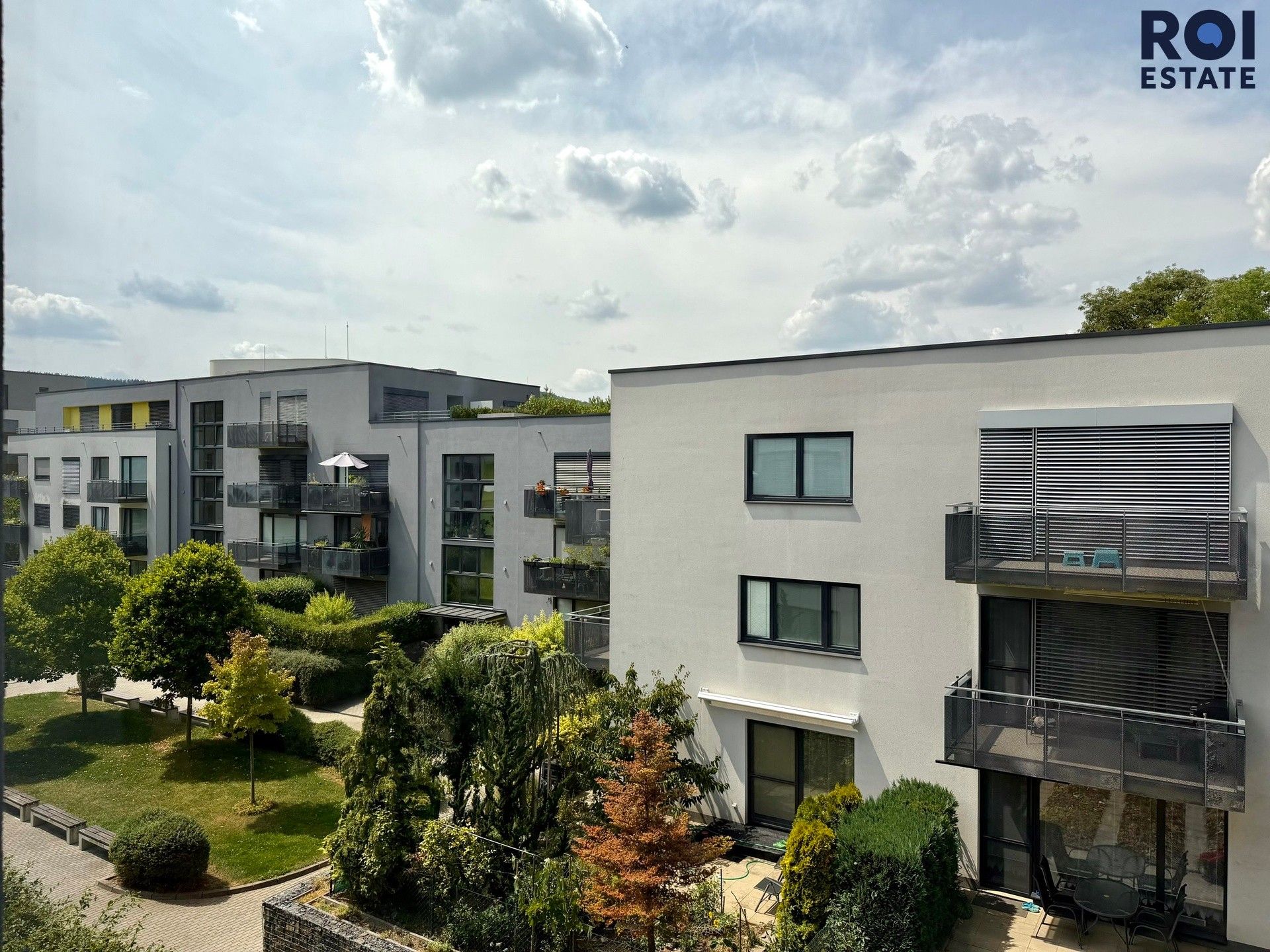 Pronájem bytu 3+kk 77 m² - foto 6
