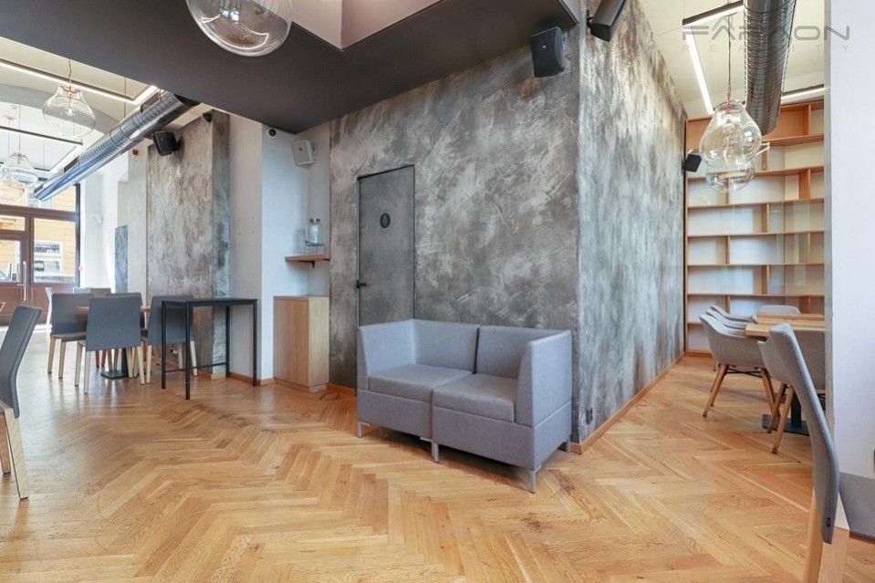 Pronájem komerčního prostoru 137 m² - foto 4