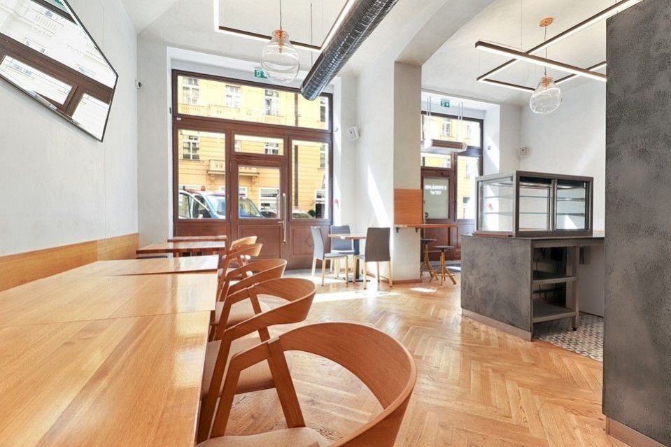 Pronájem komerčního prostoru 137 m² - foto 12