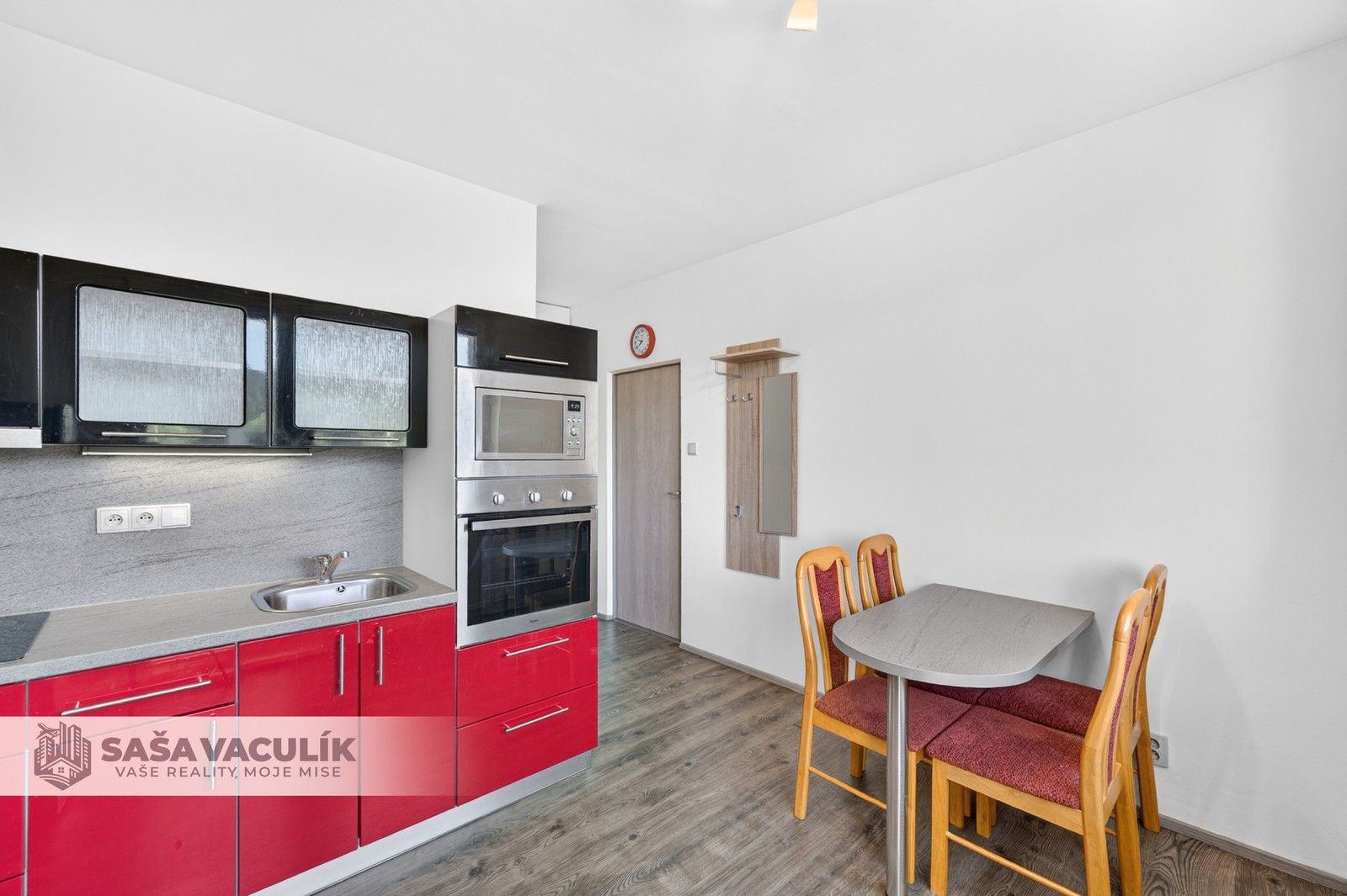 Pronájem bytu 1+1 28 m² - foto 6