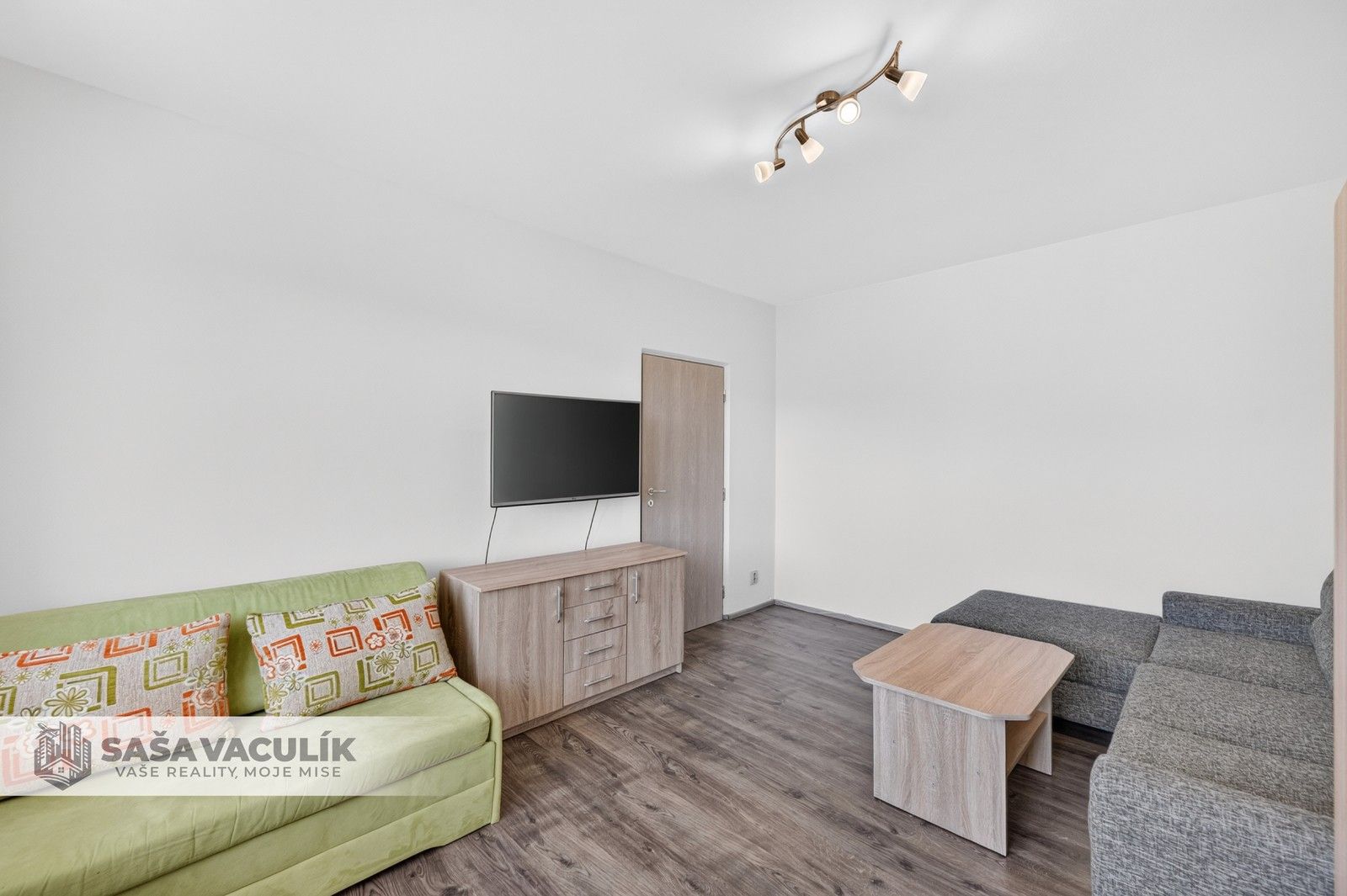Pronájem bytu 1+1 28 m² - foto 9