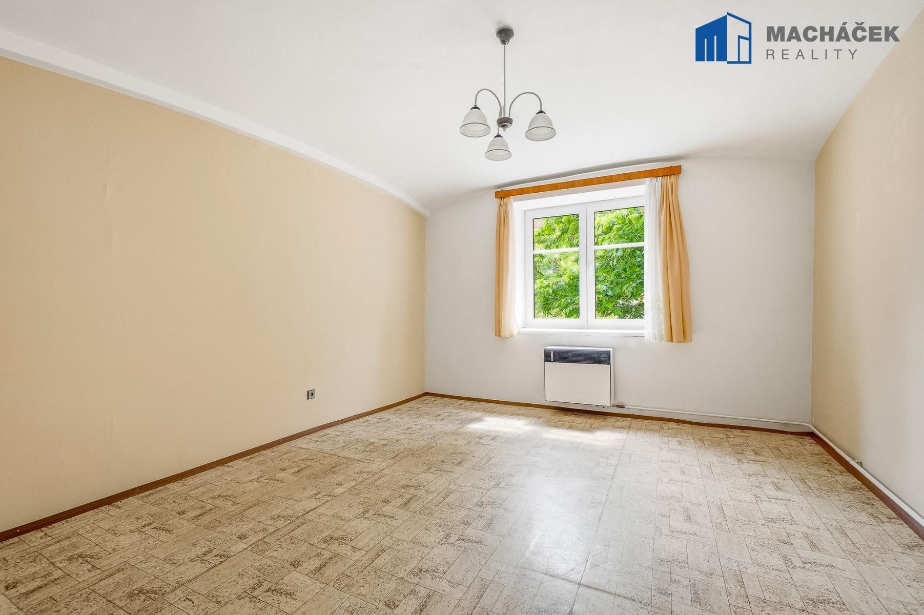 Pronájem bytu 1+1 39 m² - foto 10