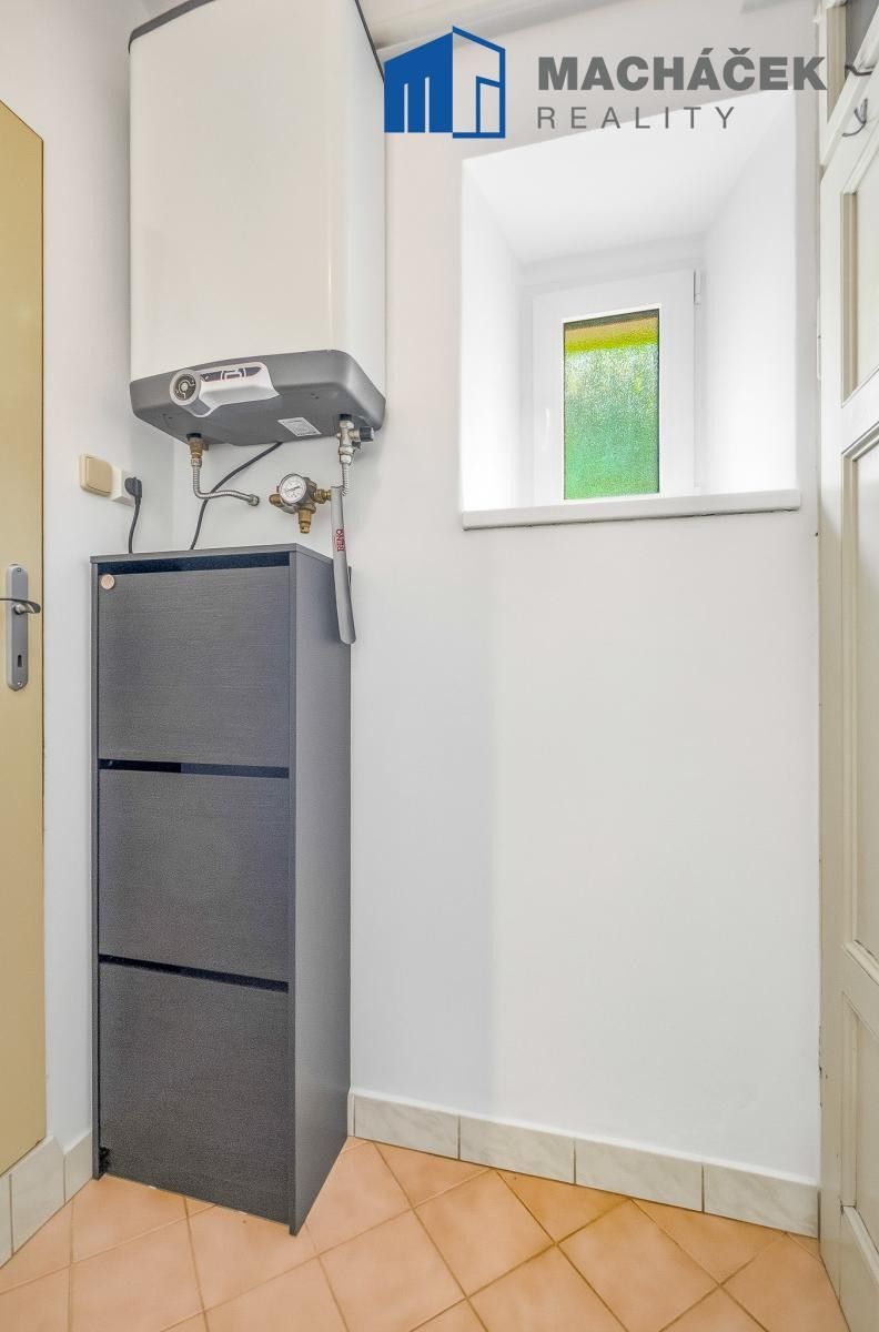 Pronájem bytu 1+1 39 m² - foto 13