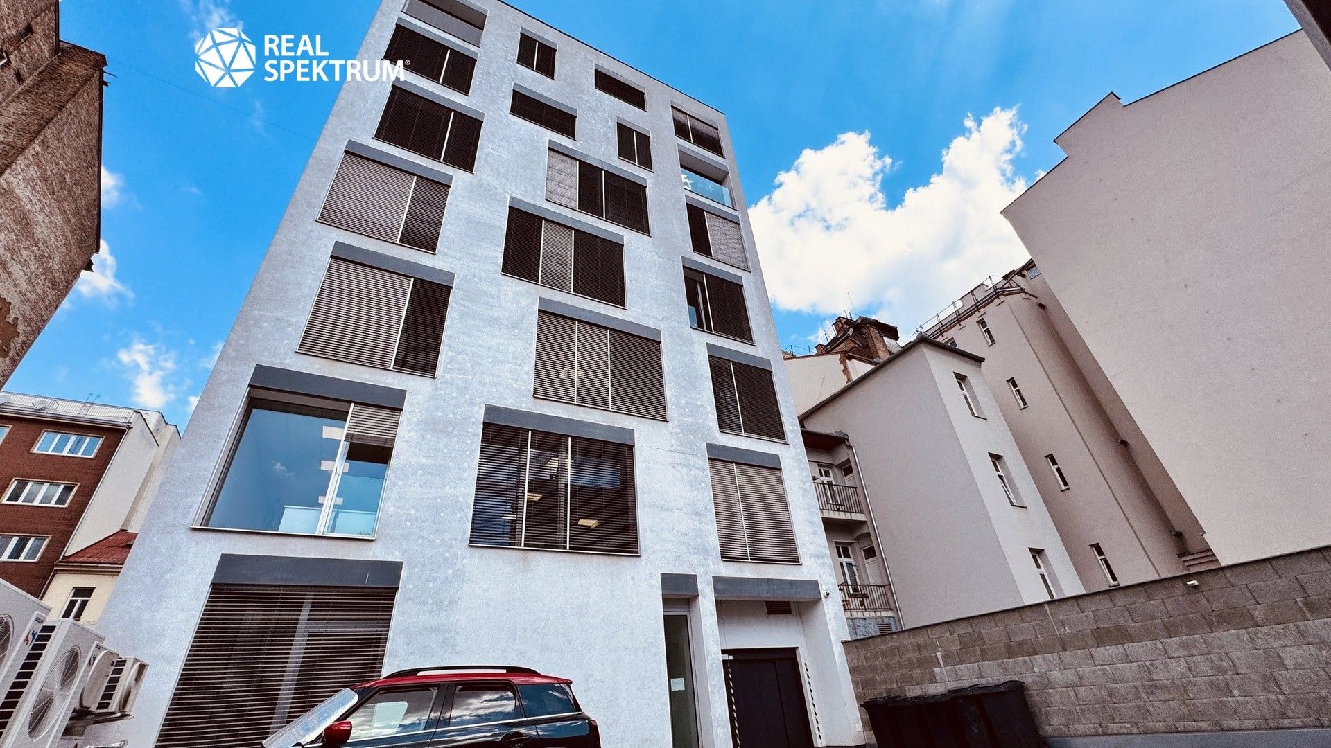 Pronájem komerčního prostoru 125 m² - foto 6