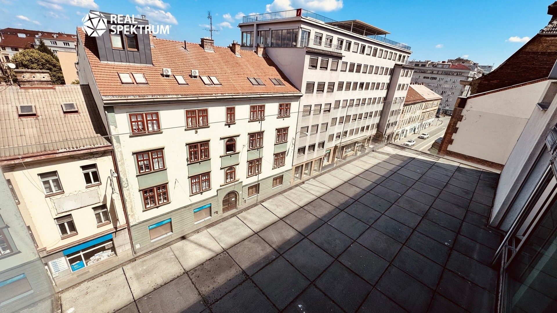 Pronájem komerčního prostoru 125 m² - foto 8