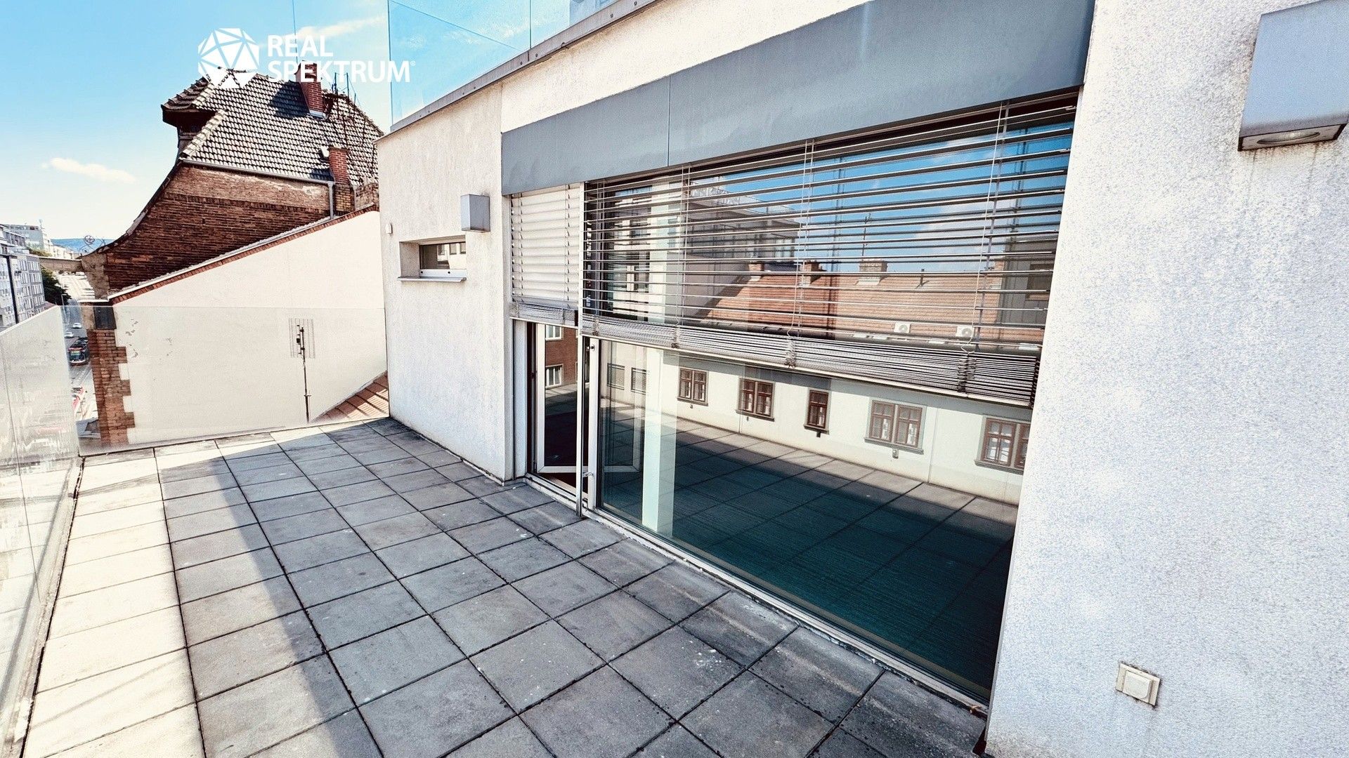 Pronájem komerčního prostoru 125 m² - foto 12