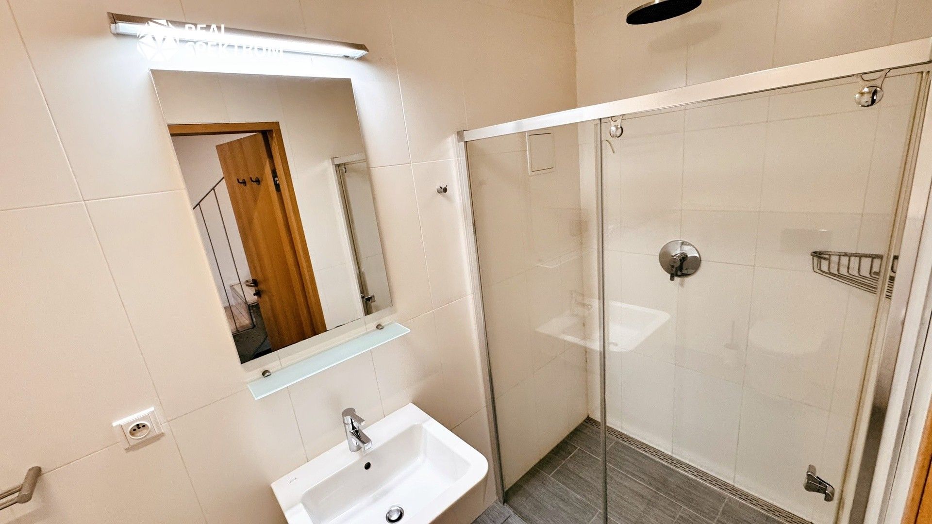 Pronájem komerčního prostoru 125 m² - foto 14