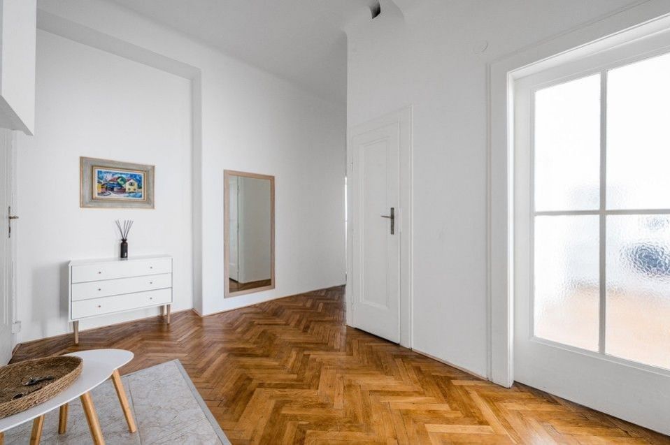 Pronájem bytu 3+kk 110 m² - foto 11