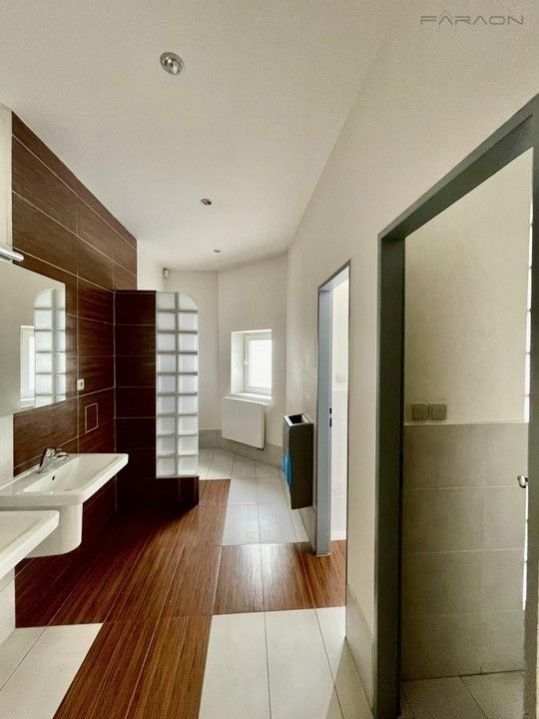 Pronájem komerčního prostoru 31 m² - foto 7