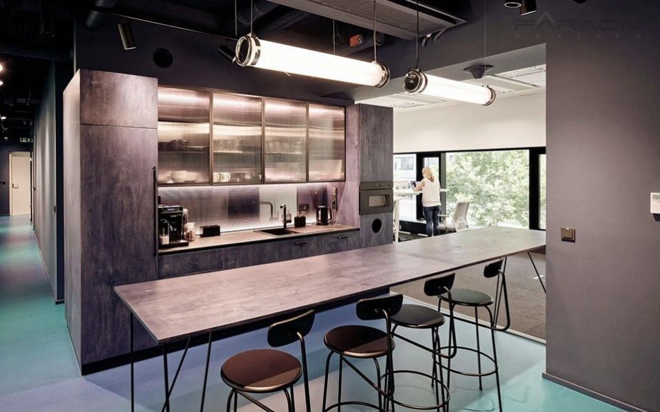 Pronájem komerčního prostoru 342 m² - foto 4