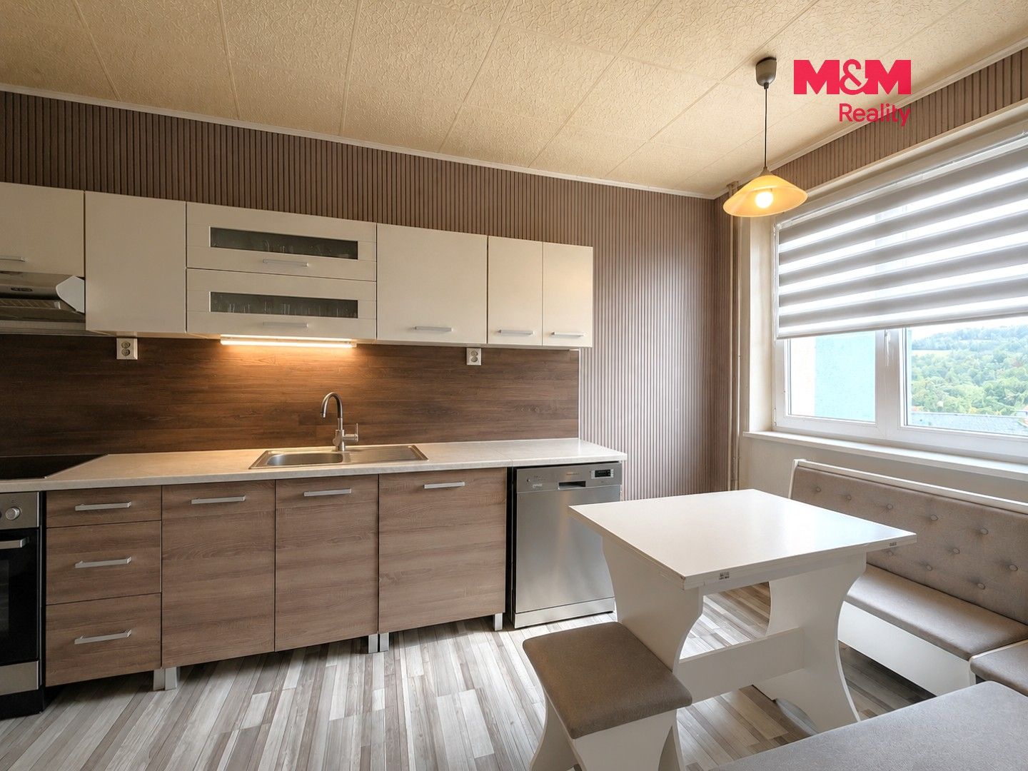 Prodej bytu 4+1 76 m² - foto 2