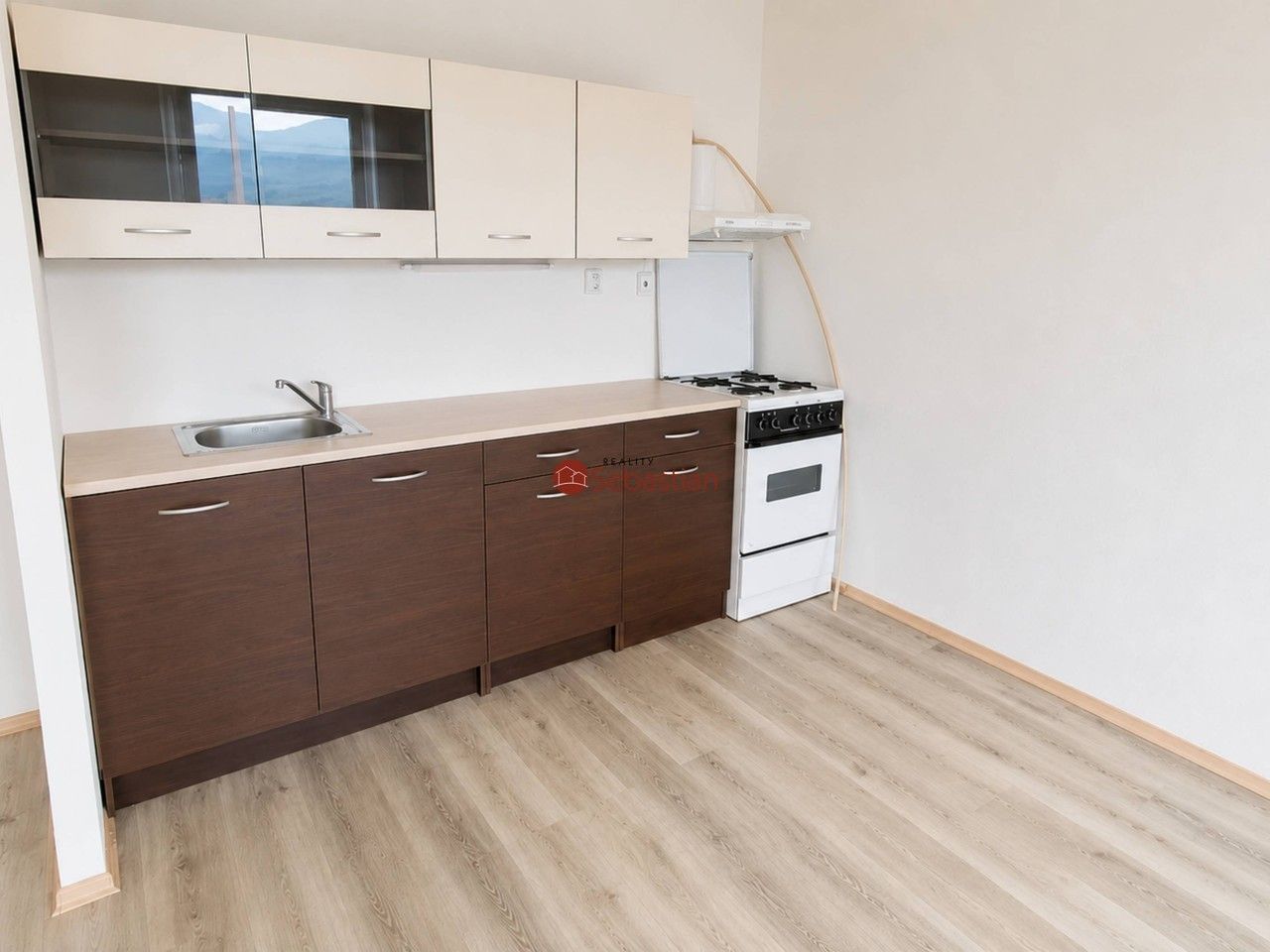 Pronájem bytu 2+kk 47 m² - foto 2