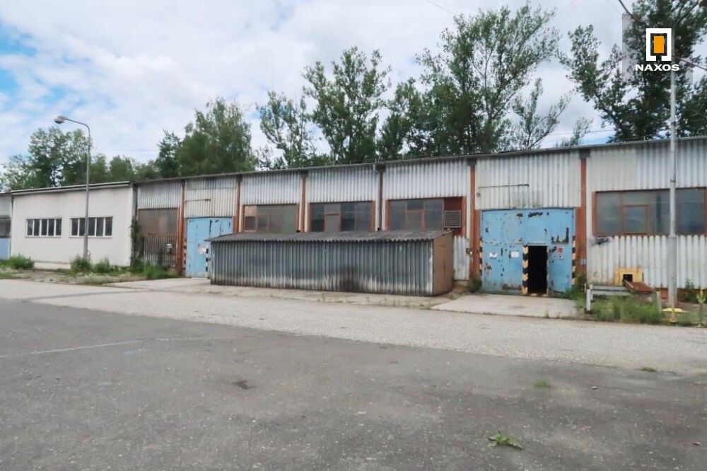 Pronájem komerčního prostoru 750 m² - foto 5