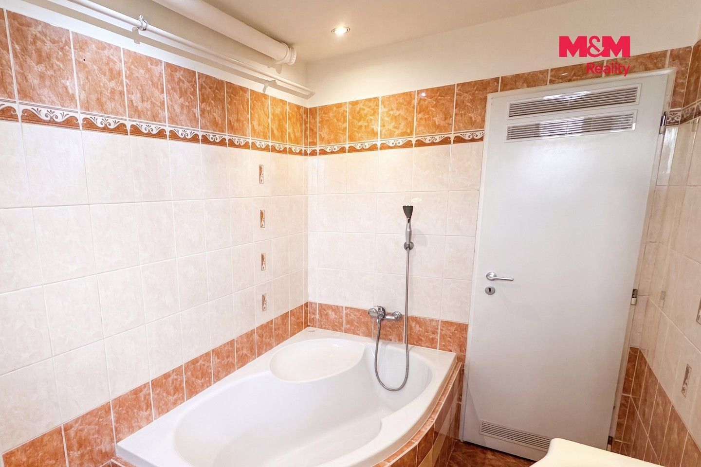 Prodej bytu 3+1 55 m² - foto 6
