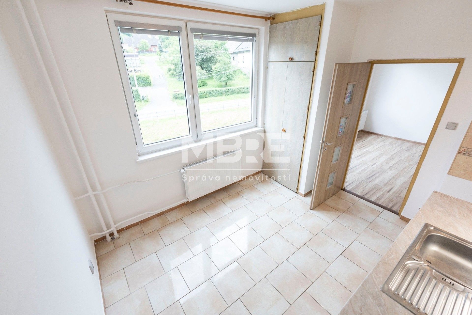 Pronájem bytu 3+1 70 m² - foto 4