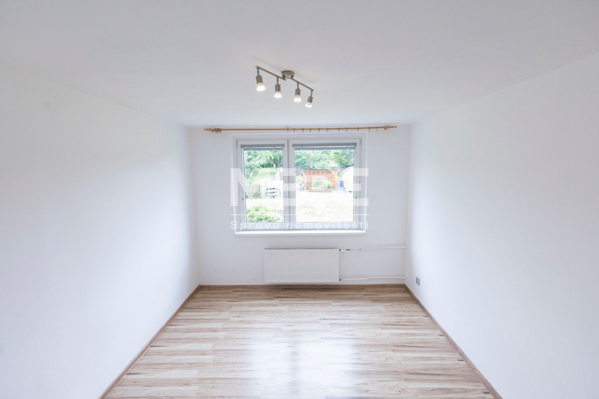 Pronájem bytu 3+1 70 m² - foto 6