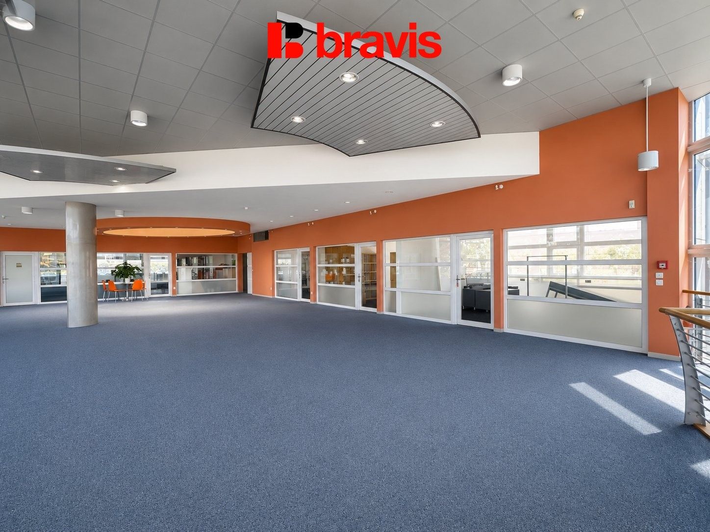 Pronájem komerčního prostoru 57 m² - foto 10