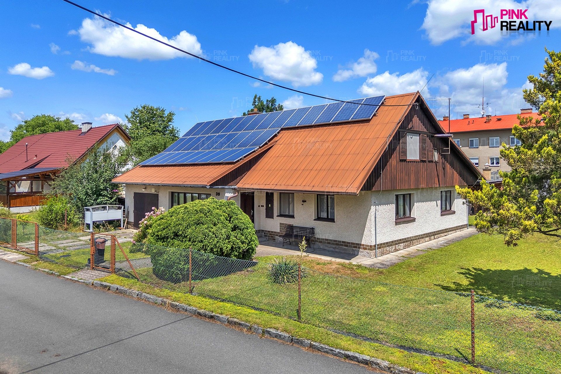 Prodej domu 105 m² - foto 1
