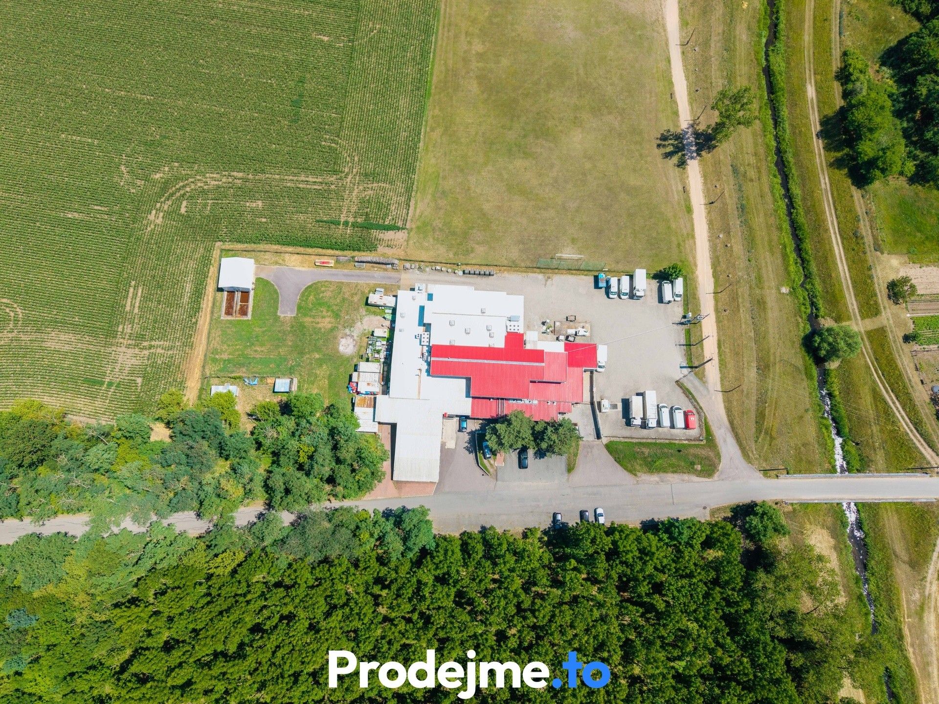 Prodej komerčního prostoru 1821 m² - foto 2
