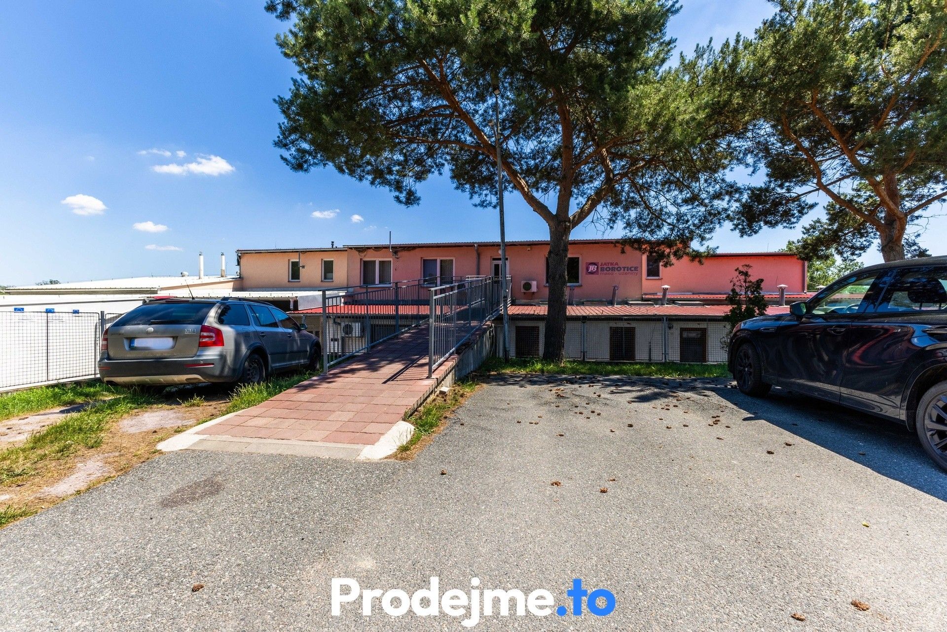 Prodej komerčního prostoru 1821 m² - foto 8
