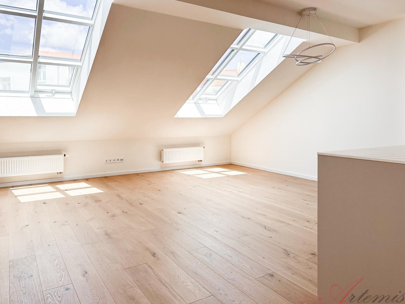 Prodej bytu 3+kk 98 m² - foto 3