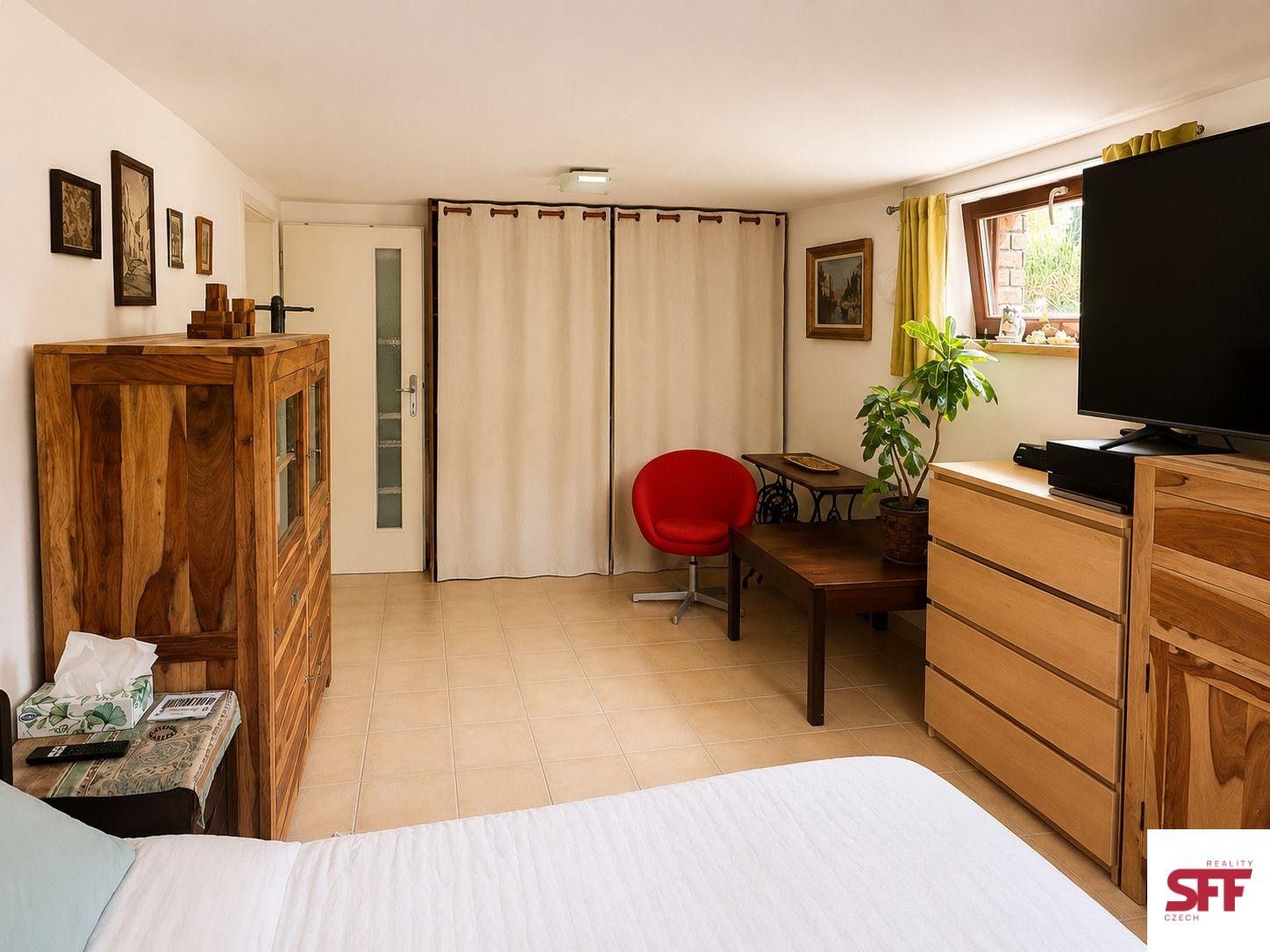 Pronájem bytu 3+1 72 m² - foto 10
