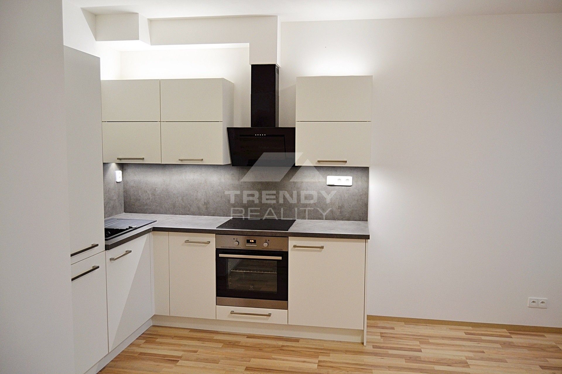 Pronájem bytu 1+kk 29 m² - foto 3