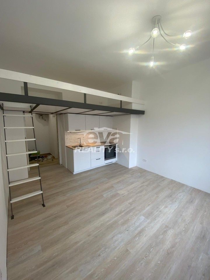 Pronájem bytu 1+kk 27 m² - foto 6