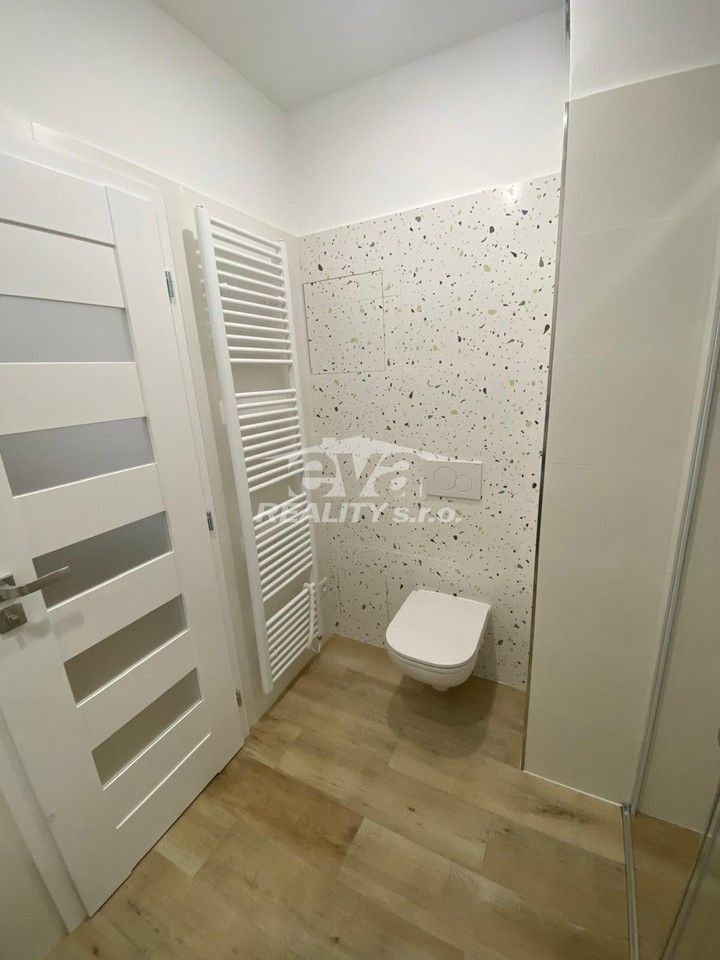 Pronájem bytu 1+kk 27 m² - foto 8