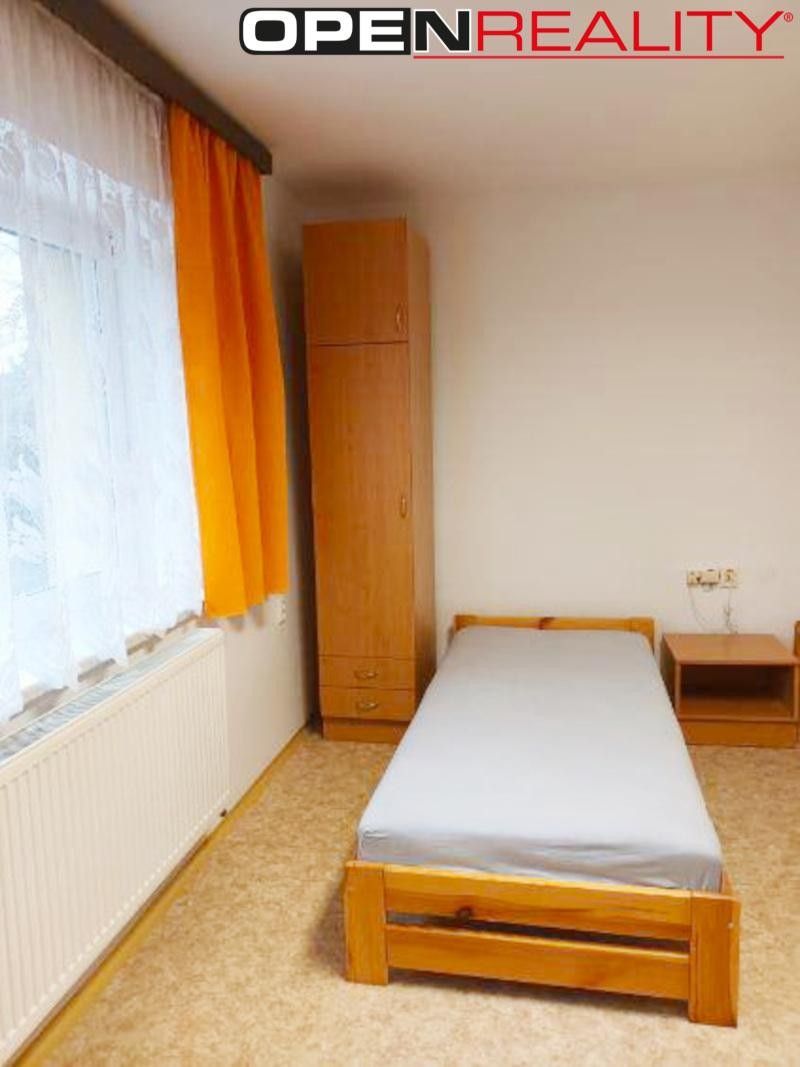 Pronájem bytu 1+1 30 m² - foto 6