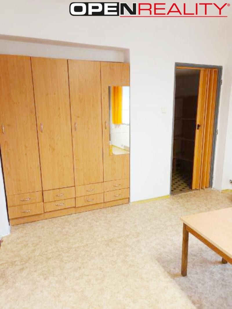 Pronájem bytu 1+1 30 m² - foto 4