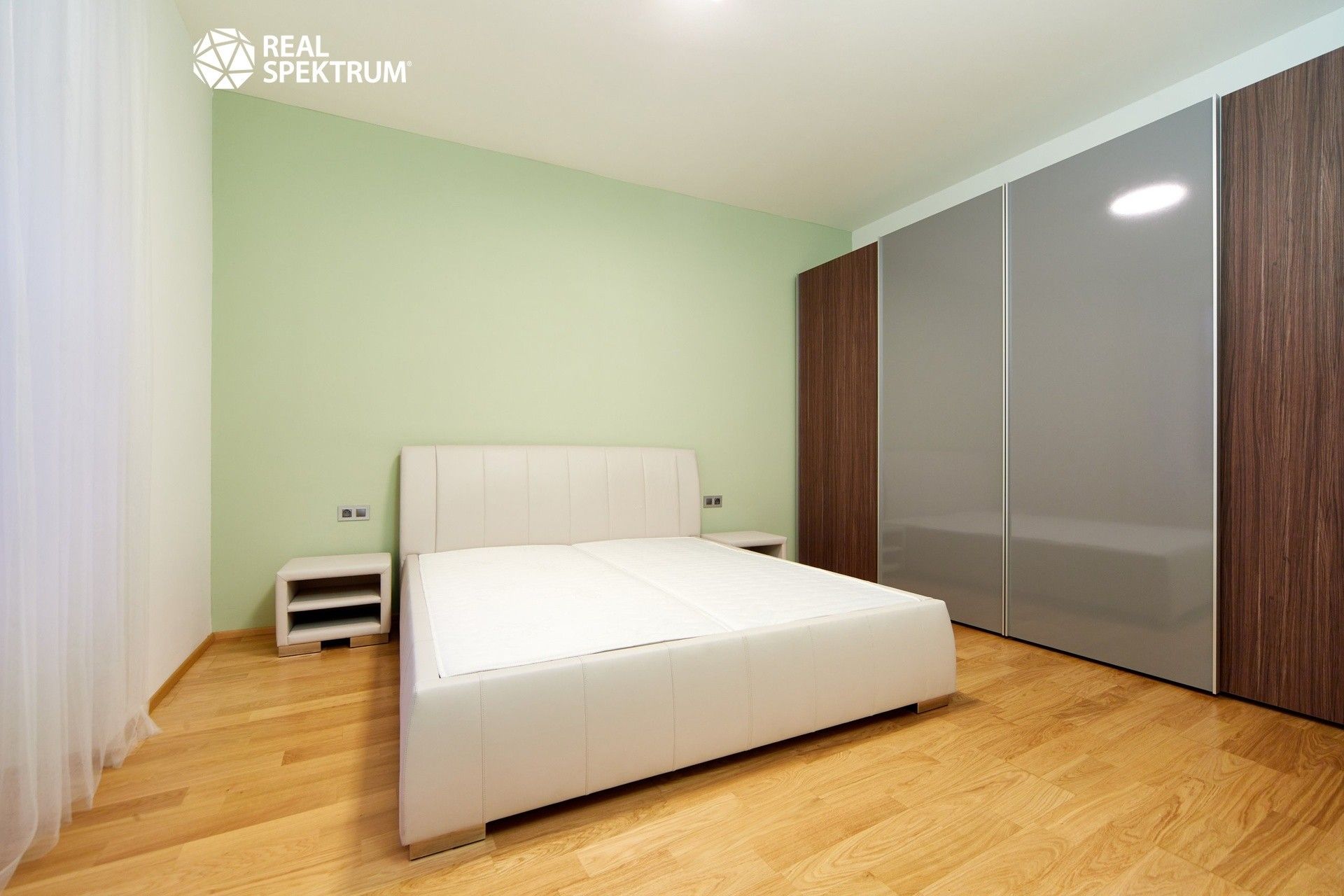 Pronájem bytu 3+kk 82 m² - foto 10