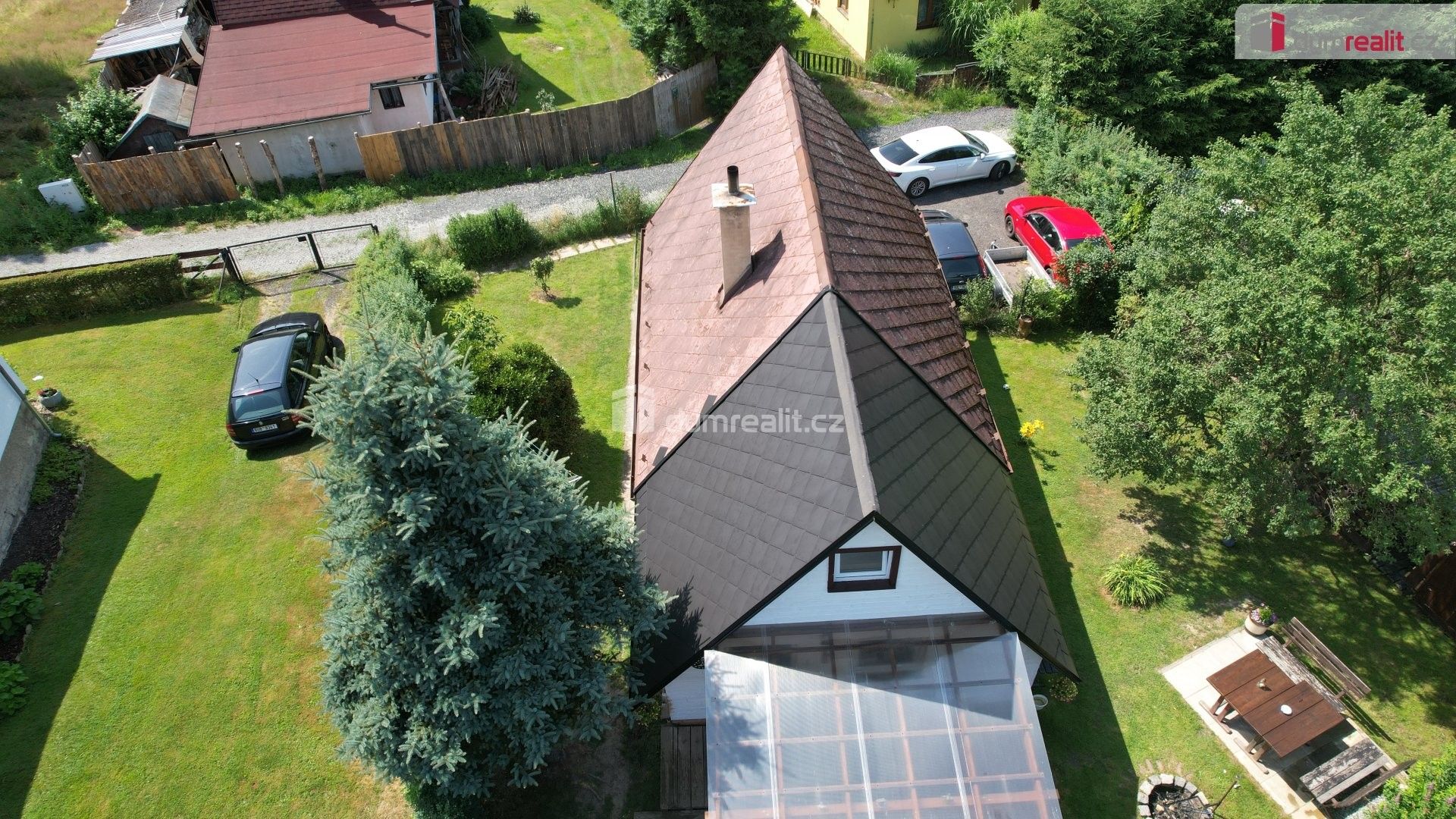 Prodej domu 400 m² - foto 1