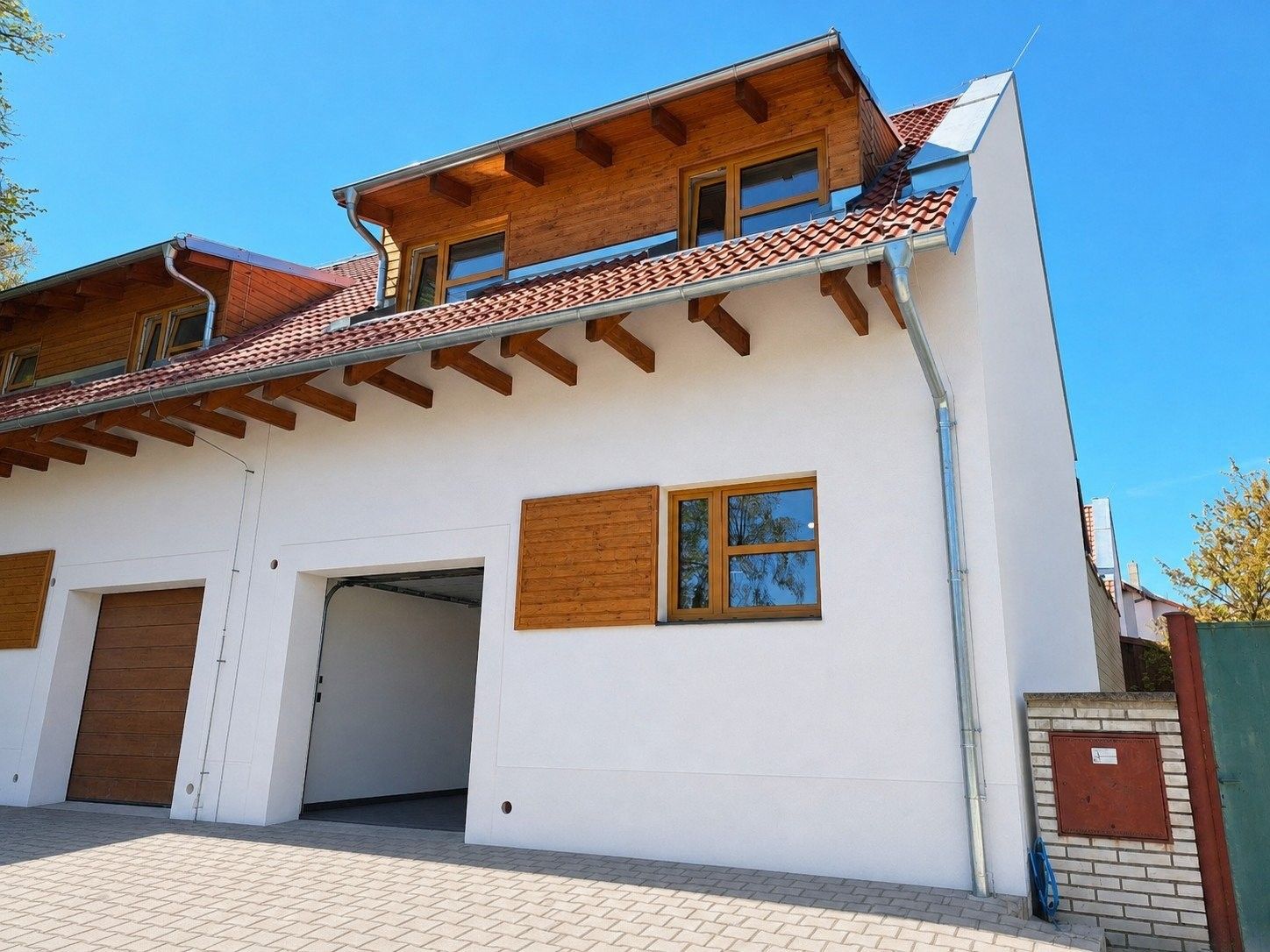 Prodej bytu 4+kk 110 m² - foto 2